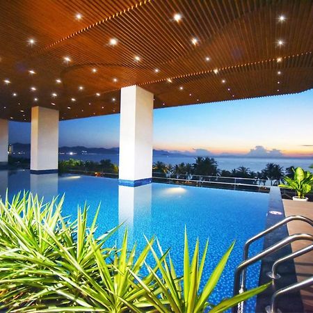 Sunny Smes - Virgo Nha Trang Apartman Kültér fotó