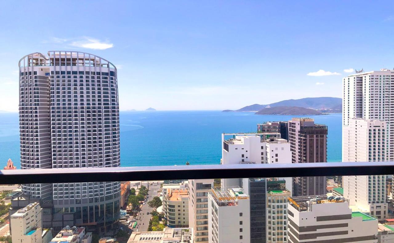 Sunny Smes - Virgo Nha Trang Apartman Kültér fotó