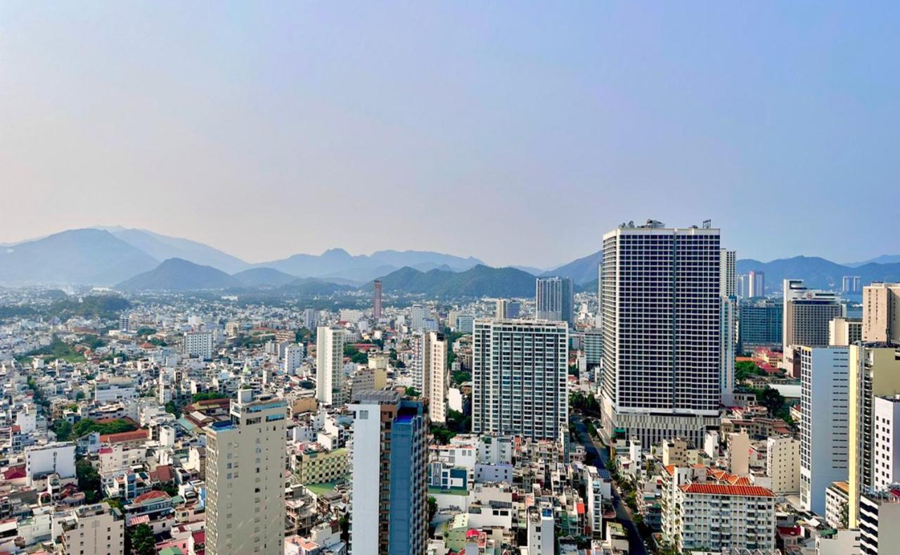 Sunny Smes - Virgo Nha Trang Apartman Kültér fotó