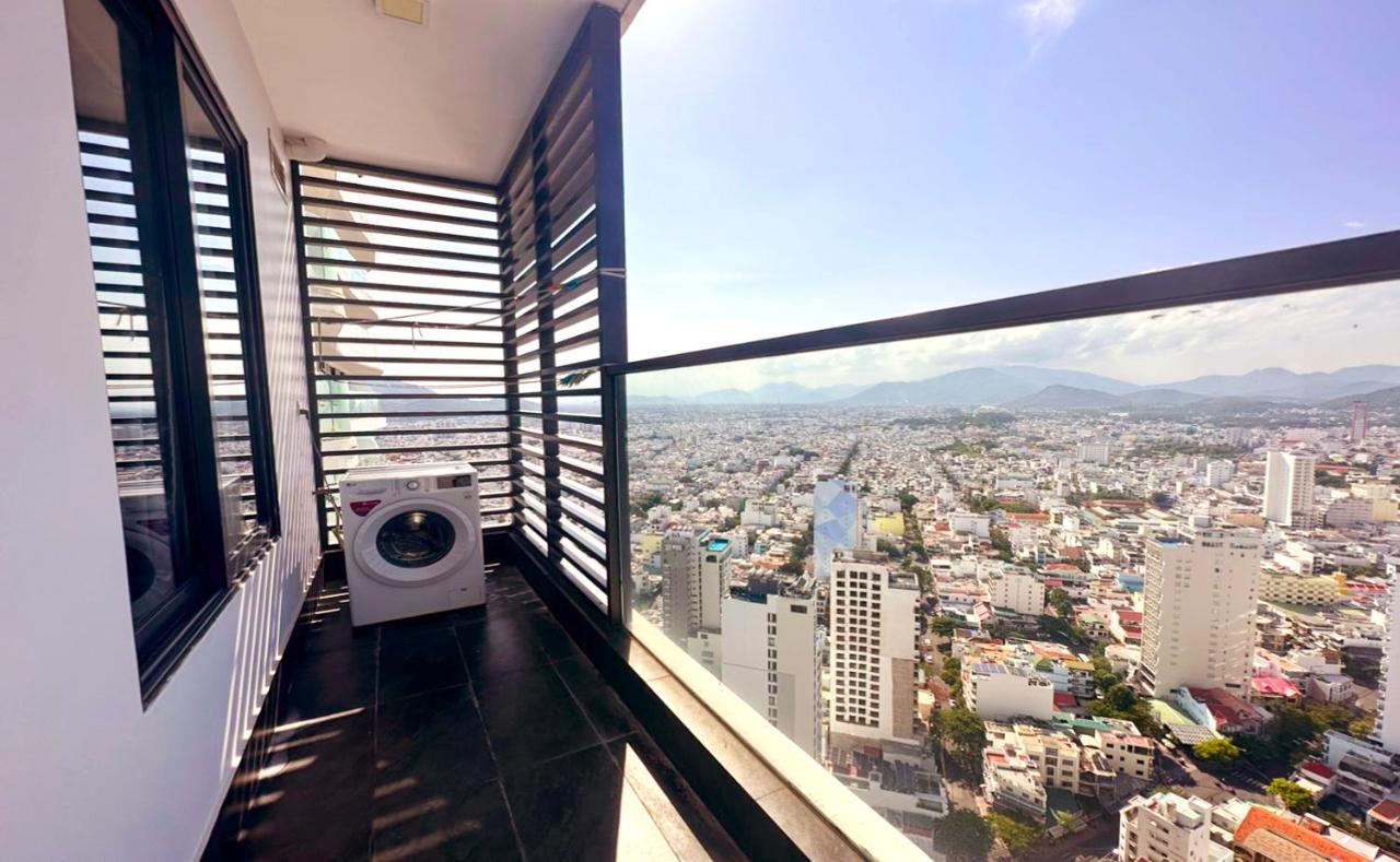 Sunny Smes - Virgo Nha Trang Apartman Kültér fotó