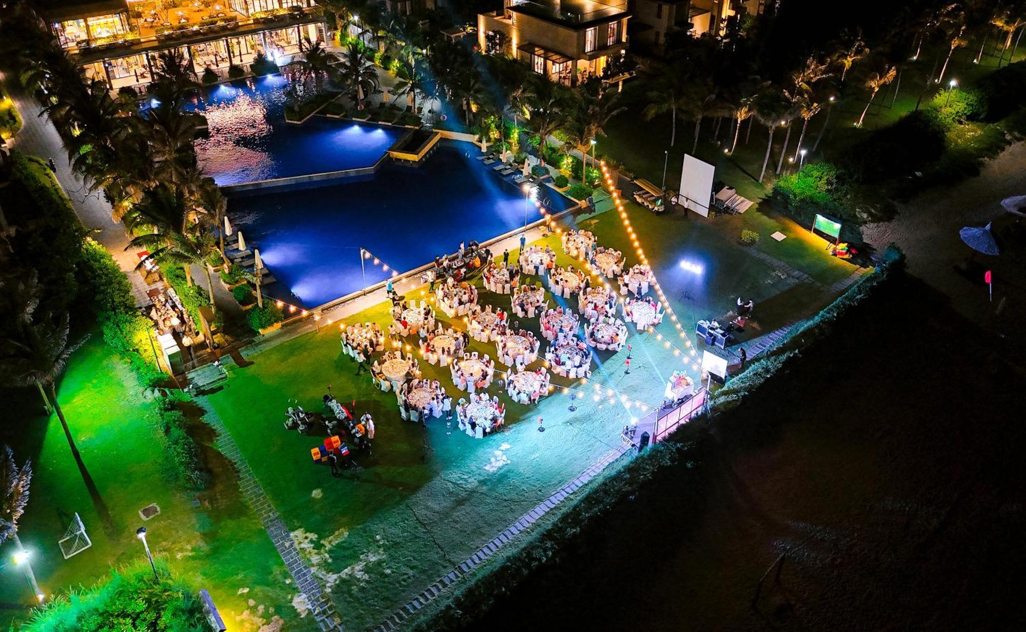 Sunny Smes - Virgo Nha Trang Apartman Kültér fotó